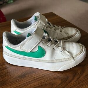 Kids White and Green Sneakers 11c